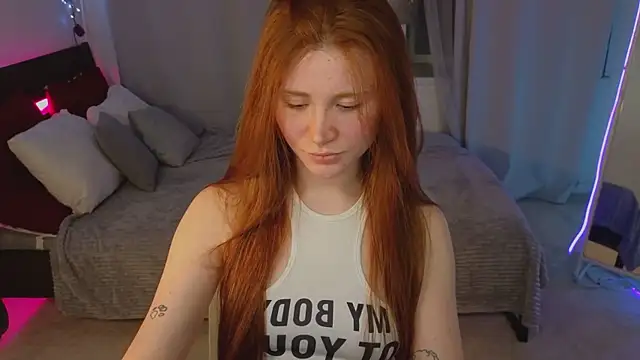 Freckle Diyana online show from March 2026 09:32:02 PM