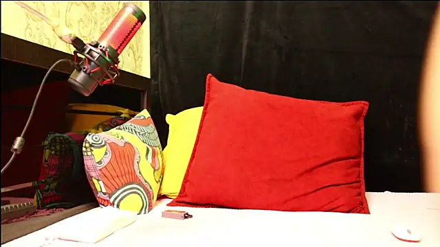 RossMelissa online show from December 2024 06:57:02 PM