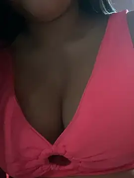 Snapshot of Manoelagatinhas23 chatting on February 2025 01:43:01 PM Manoelagatinhas23 online show from February 2025 01:43:01 PM