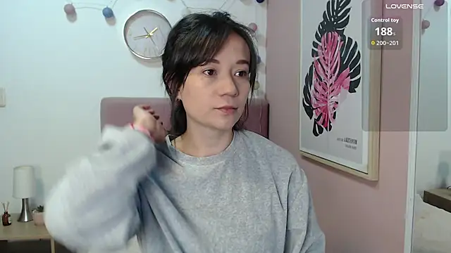 Snapshot of lanna_1878 chatting on October 2025 12:59:02 PM lanna 1878 online show from October 2025 12:59:02 PM