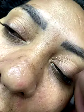 Snapshot of mayemarc chatting on October 2025 07:33:01 PM mayemarc online show from October 2025 07:33:01 PM