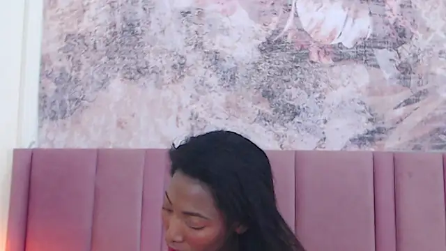 SabrinaDevill online show from November 2025 01:10:02 PM