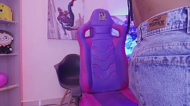 madelyn rose  online show from March 2026 06:07:02 PM