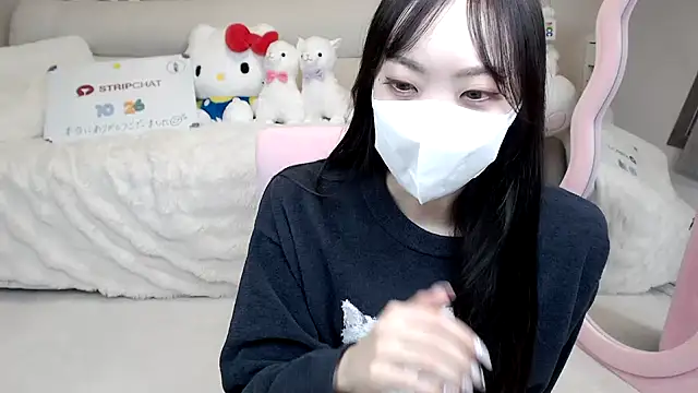 momo room online show from October 2025 06:08:01 AM