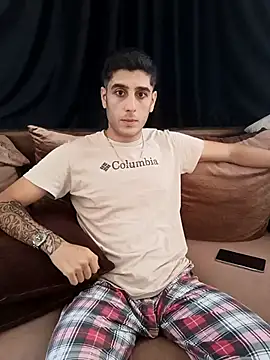 Snapshot of arenn1997 chatting on September 2025 12:16:01 PM arenn1997 online show from September 2025 12:16:01 PM