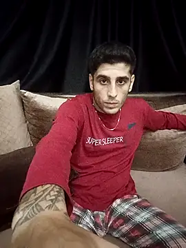 Snapshot of arenn1997 chatting on October 2025 10:17:01 PM arenn1997 online show from October 2025 10:17:01 PM