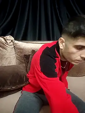 Snapshot of arenn1997 chatting on October 2025 12:33:02 AM arenn1997 online show from October 2025 12:33:02 AM