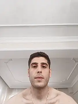 Snapshot of arenn1997 chatting on October 2025 12:09:02 PM arenn1997 online show from October 2025 12:09:02 PM