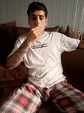 arenn1997 online show from January 2026 12:53:02 PM