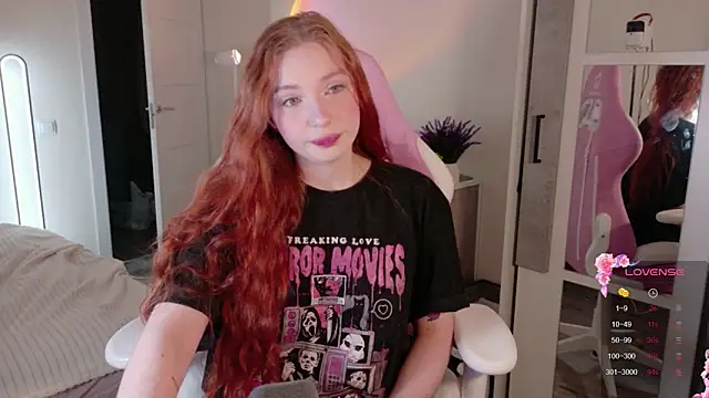 cinnabon girls online show from October 2025 07:16:01 PM