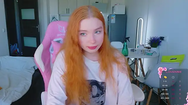 Snapshot of cinnabon_girls chatting on June 2026 01:22:02 PM cinnabon girls online show from June 2026 01:22:02 PM
