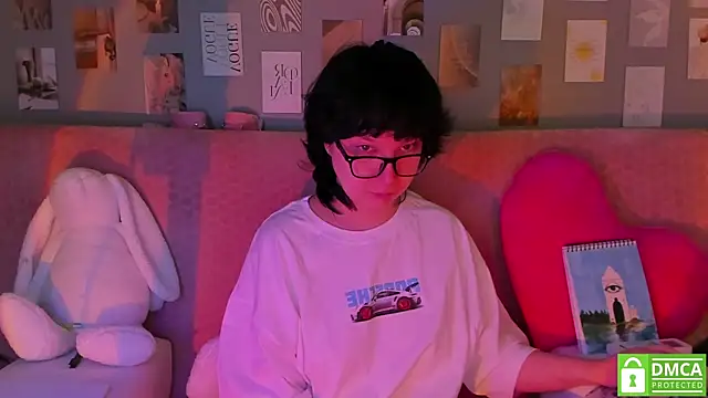 dreamgirllovee online show from March 2025 05:02:01 AM