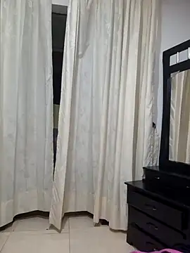 Snapshot of viollett_28 chatting on February 2025 12:49:01 AM viollett 28 online show from February 2025 12:49:01 AM