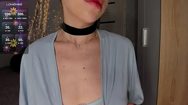 Snapshot of Hannah_Carr chatting on February 2025 12:19:02 AM Hannah Carr online show from February 2025 12:19:02 AM