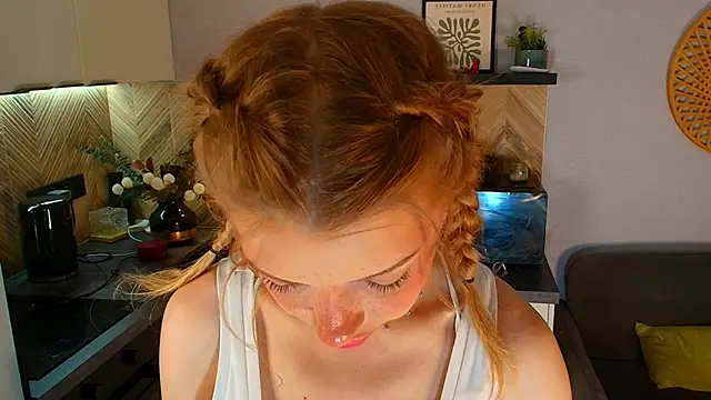 Hannah Carr online show from June 2026 02:49:01 PM