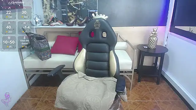 enderlis online show from February 2025 01:37:01 AM