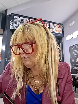 eva2023sexy online show from September 2025 01:05:02 PM