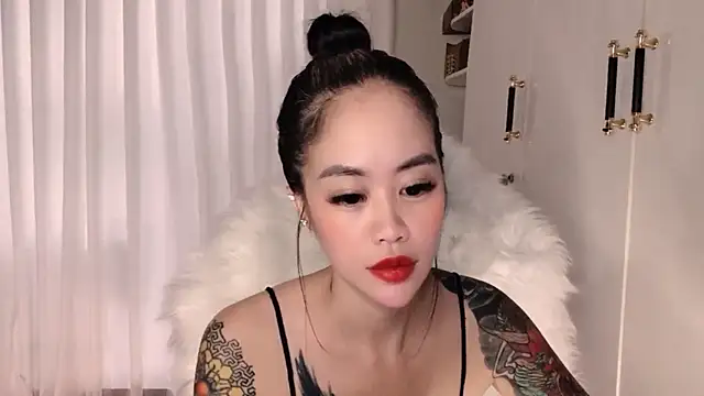 witch-39 online show from June 2026 06:36:02 AM
