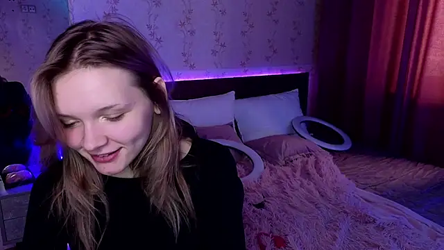 Snapshot of LitaBrom chatting on December 2024 04:31:02 AM LitaBrom online show from December 2024 04:31:02 AM