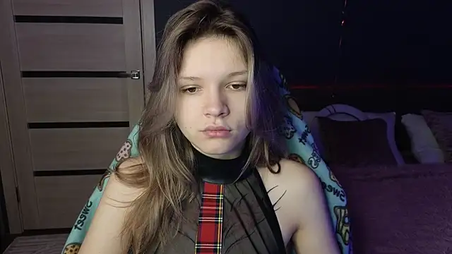 Snapshot of LitaBrom chatting on March 2025 01:01:01 AM LitaBrom online show from March 2025 01:01:01 AM