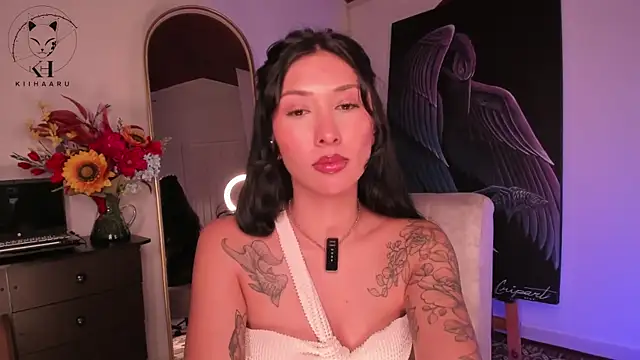 Snapshot of kiihaaru- chatting on October 2025 09:48:02 PM kiihaaru- online show from October 2025 09:48:02 PM