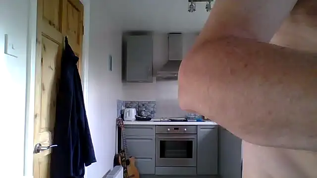 jimmybenido online show from September 2025 04:12:02 PM