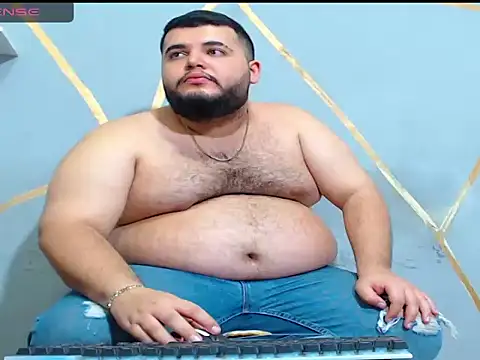 Snapshot of damian_chubby chatting on November 2025 08:47:02 AM damian chubby online show from November 2025 08:47:02 AM