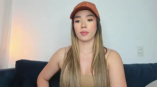 honeyann08 online show from March 2025 10:17:01 PM