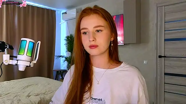 Snapshot of Meow_babe chatting on June 2026 10:58:01 AM Meow babe online show from June 2026 10:58:01 AM
