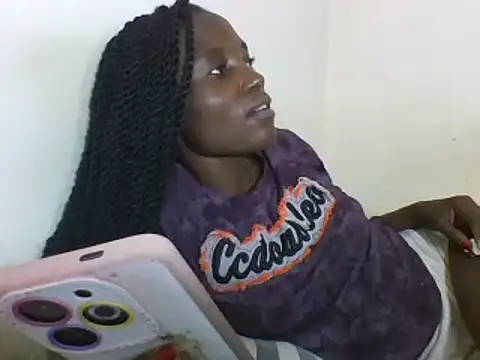 Snapshot of SexyNeedle22 chatting on February 2025 07:58:02 AM SexyNeedle22 online show from February 2025 07:58:02 AM