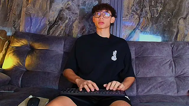 Daviid laidd online show from January 2025 08:52:02 PM