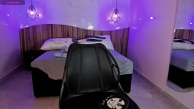 IamNayuta online show from February 2025 03:39:01 PM