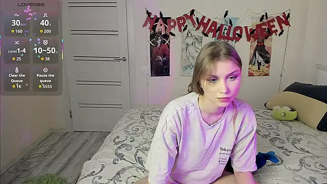 Snapshot of JorRoger chatting on October 2025 09:30:01 PM JorRoger online show from October 2025 09:30:01 PM