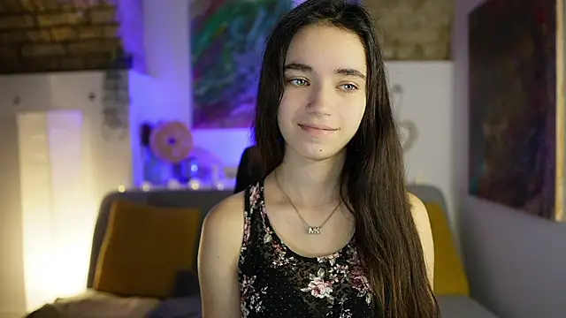 Gia Paige18 online show from December 2024 09:39:02 AM