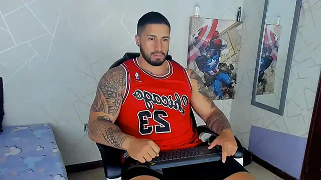 Cristian Walker online show from February 2025 12:17:02 PM