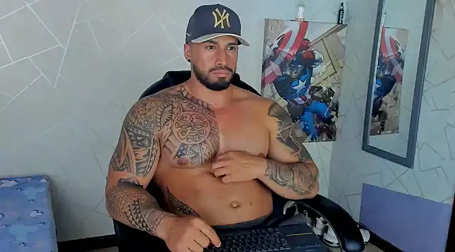 Cristian Walker online show from February 2025 10:09:01 PM