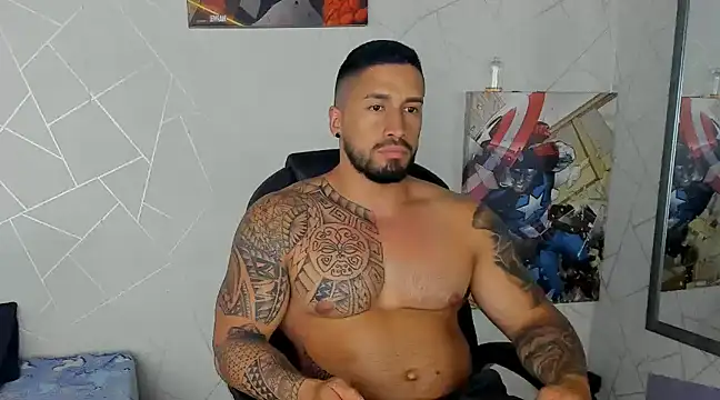 Cristian Walker online show from March 2025 08:05:02 PM