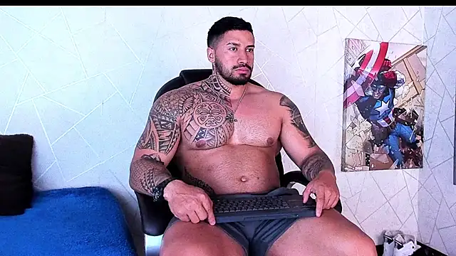 Cristian Walker online show from October 2025 12:28:01 PM