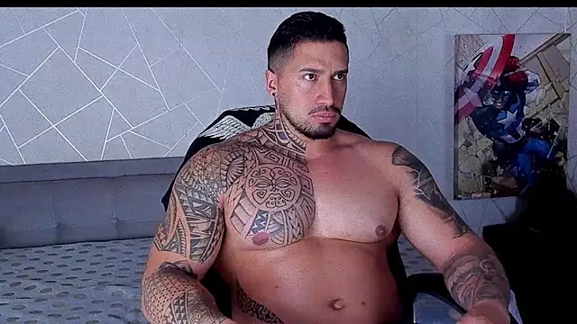 Snapshot of Cristian_Walker chatting on June 2026 10:32:02 AM Cristian Walker online show from June 2026 10:32:02 AM