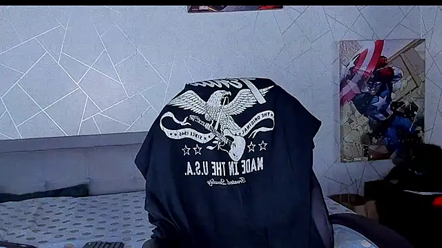 Snapshot of Cristian_Walker chatting on June 2026 01:47:01 PM Cristian Walker online show from June 2026 01:47:01 PM