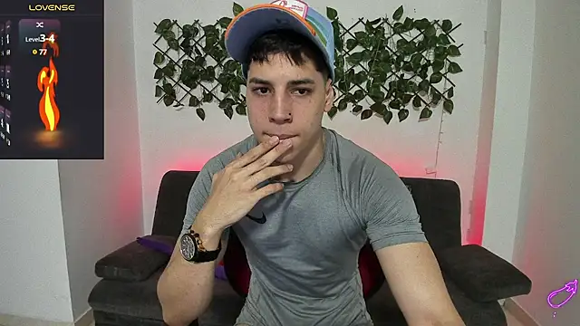 Snapshot of jonathanjoestar_ chatting on December 2024 08:50:02 PM jonathanjoestar online show from December 2024 08:50:02 PM