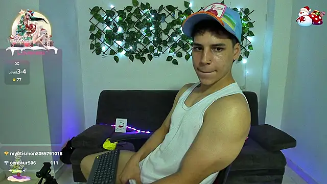 Snapshot of jonathanjoestar_ chatting on December 2024 01:14:01 AM jonathanjoestar online show from December 2024 01:14:01 AM
