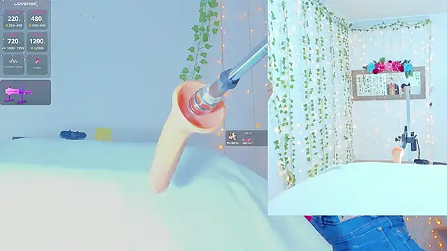 Tiffanny Love  online show from February 2025 09:19:01 AM