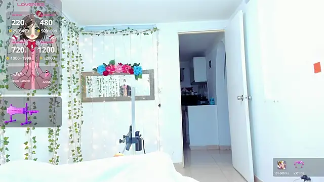 Tiffanny Love  online show from February 2025 09:27:01 AM