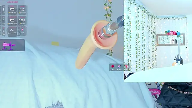 Tiffanny Love  online show from March 2025 09:33:02 AM