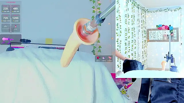 Tiffanny Love  online show from March 2025 09:23:01 AM