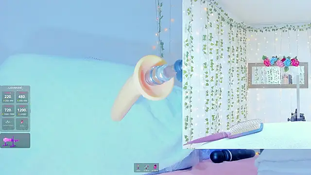 Tiffanny Love  online show from October 2025 09:11:04 AM