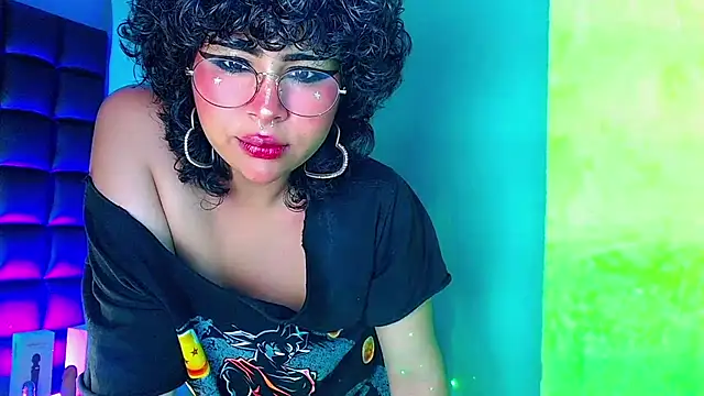 Snapshot of kuromi69 chatting on January 2025 07:10:02 AM kuromi69 online show from January 2025 07:10:02 AM