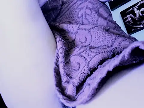 kuromi69 online show from February 2026 05:33:02 AM