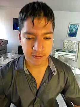 Snapshot of james_lincoln chatting on February 2025 05:15:01 PM james lincoln online show from February 2025 05:15:01 PM